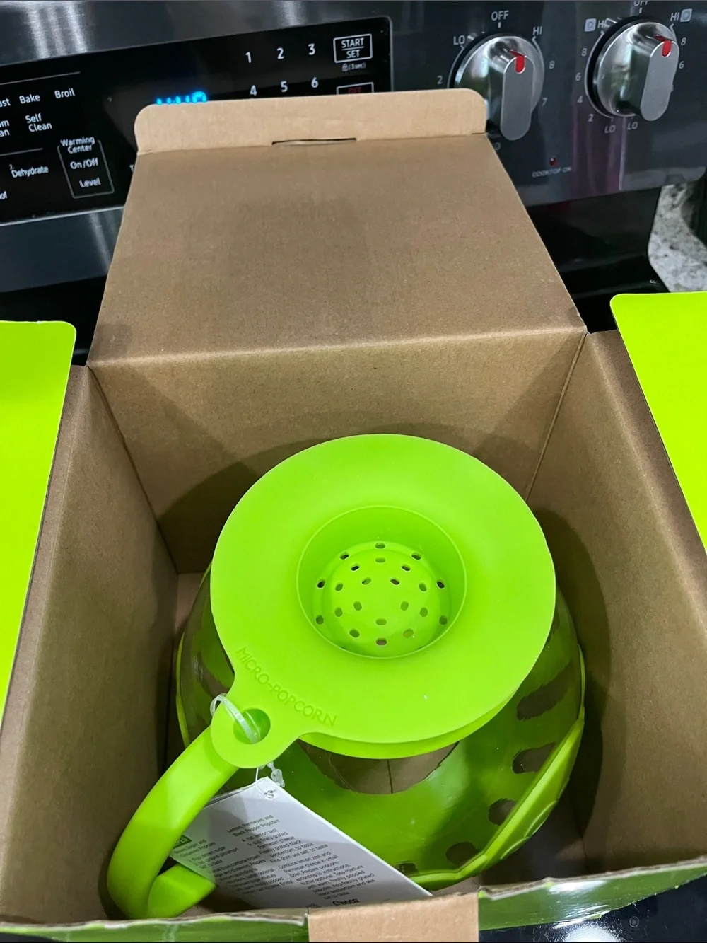 Evolution Lime ~ Larger size 3qt Microwave Popcorn Popper 🍿New🍿 in original box